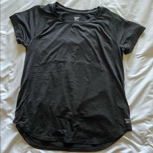 Like new Reebok top